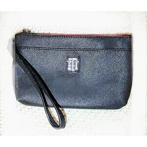 Tommy Hilfiger - Black Textured Faux Leather Wristlet / Pouch / Wallet